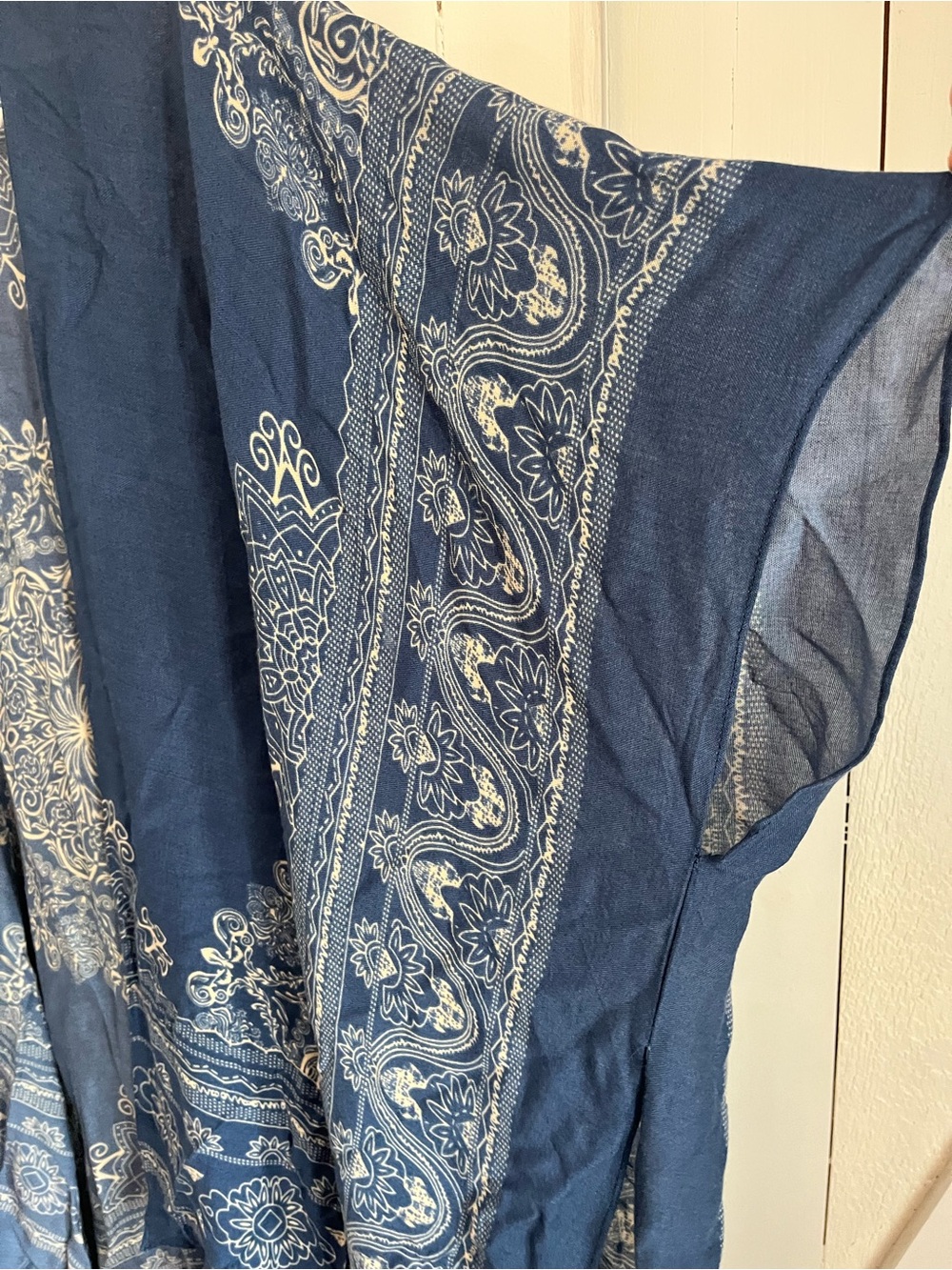 SALE 3/$20 Blue Printed Women’s Kimono - Picture 3 of 4